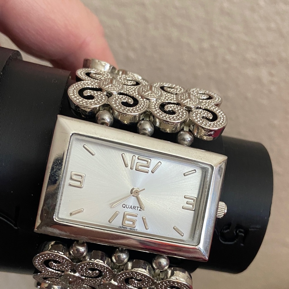Vintage 90s Stainless Steel Quartz Bracelet Working Watch